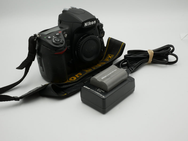 USED - Nikon D700 (2133967WW)