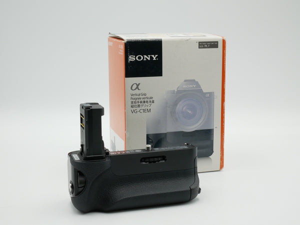 Used Sony VG-C4EM Battery Grip (3349382-IWW)