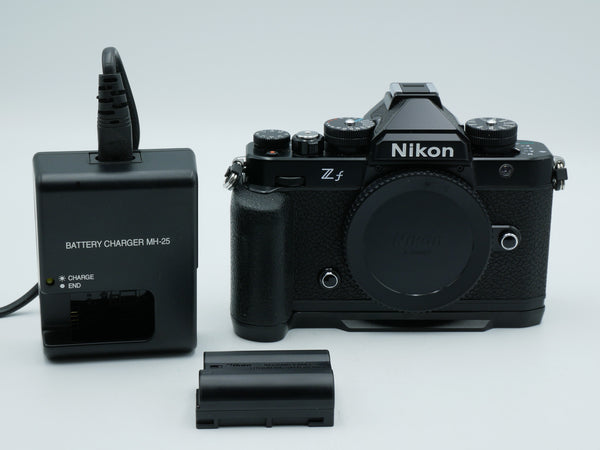 USED Nikon Zf Body only w/Smallrig Grip (3023625WW)