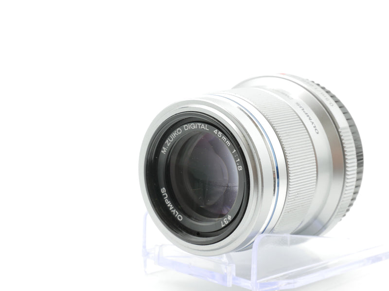 Used Olympus 45mm F1.8 Silver (ABM270028WW)
