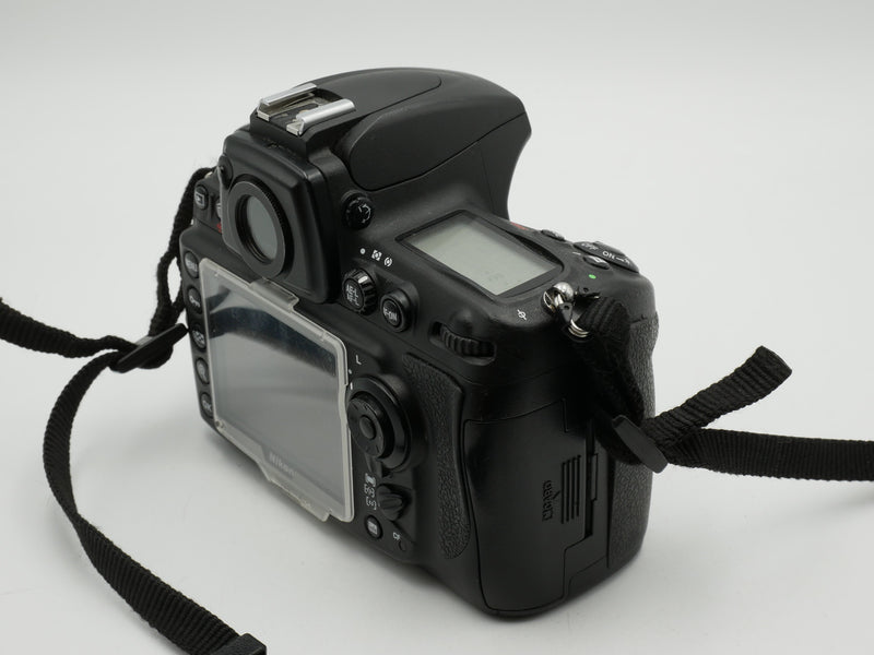 USED - Nikon D700 (2133967WW)