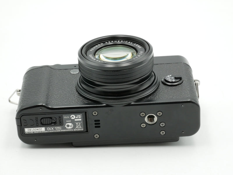 USED Fujifilm X10 Camera (22N00180WW)