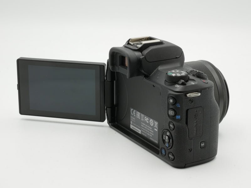 Used Canon M50 W/ 15-45mm (692045002918WW)