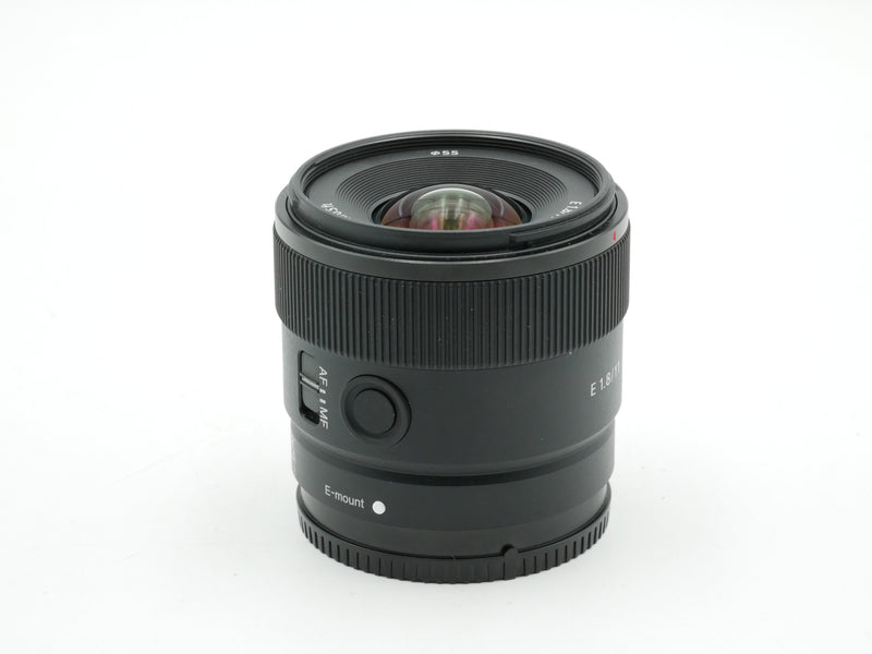 Used Sony E 11mm F1.8 (1810813WW)