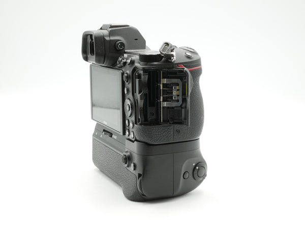 USED Nikon Z7 II w/ MB-N11 (3002183WW)