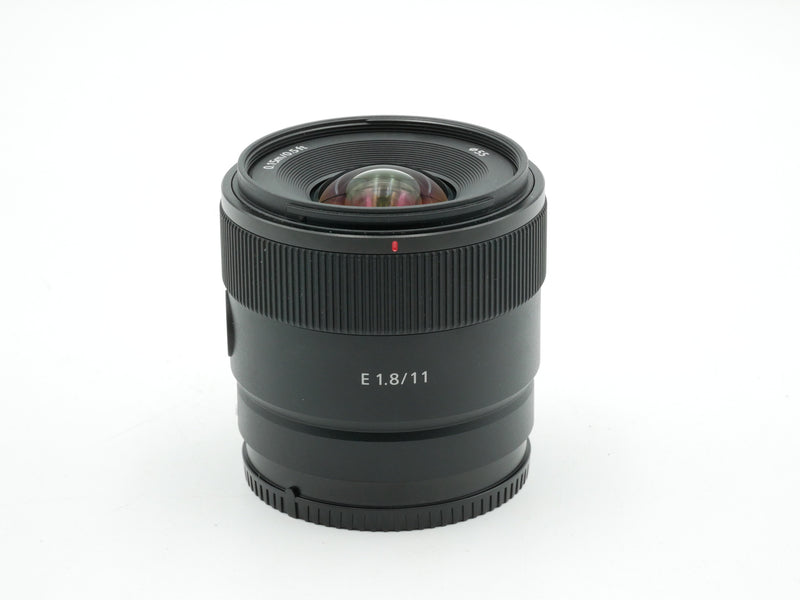 Used Sony E 11mm F1.8 (1810813WW)