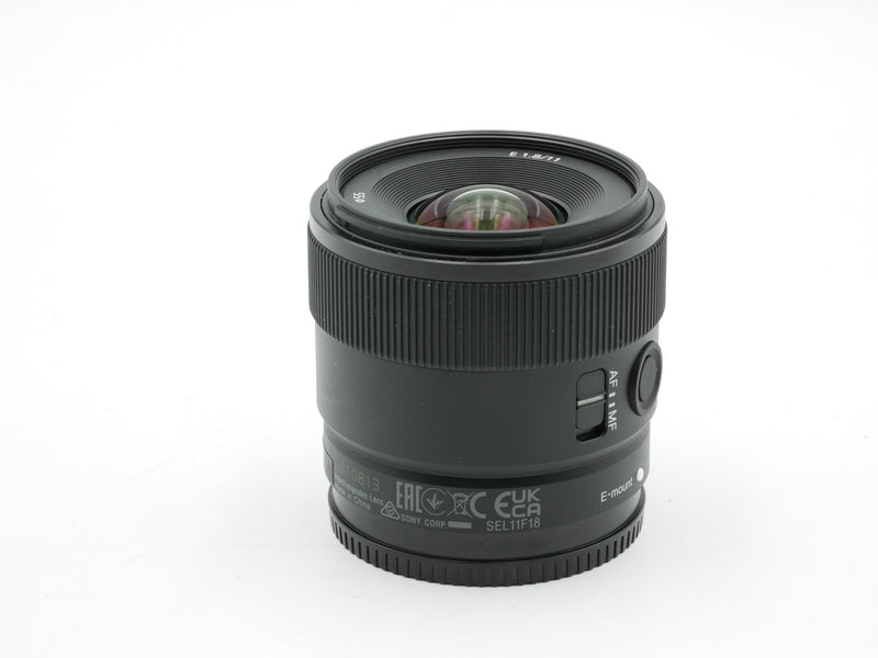 Used Sony E 11mm F1.8 (1810813WW)