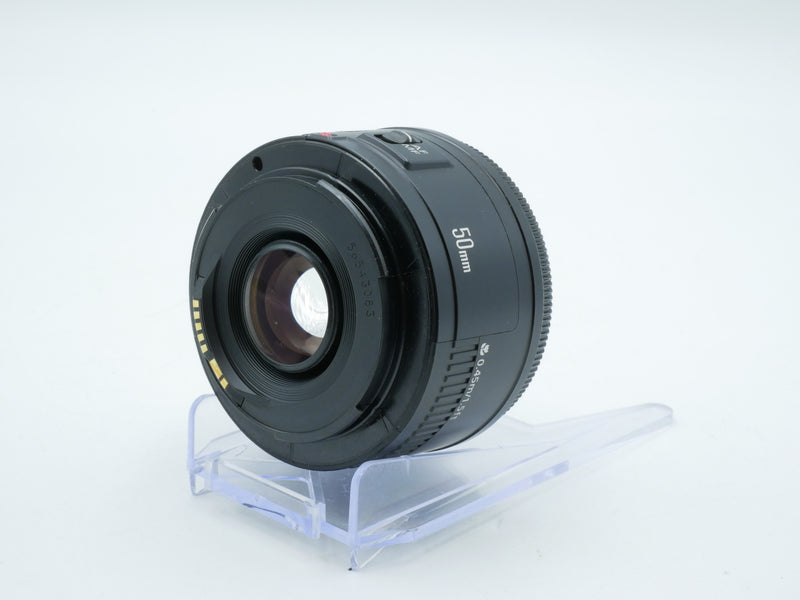 Used Canon EF 50mm f/1.8 II Lens (
