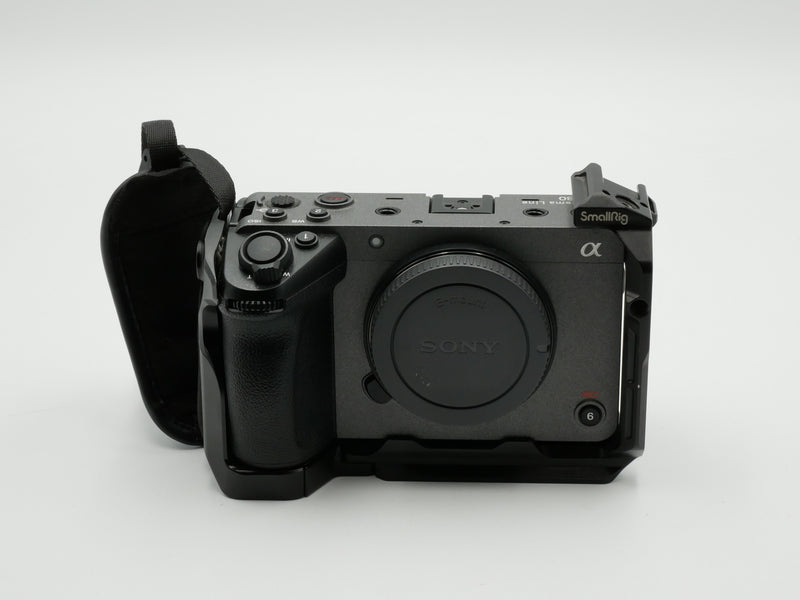 USED Sony FX30 with Grip (1009877WW)