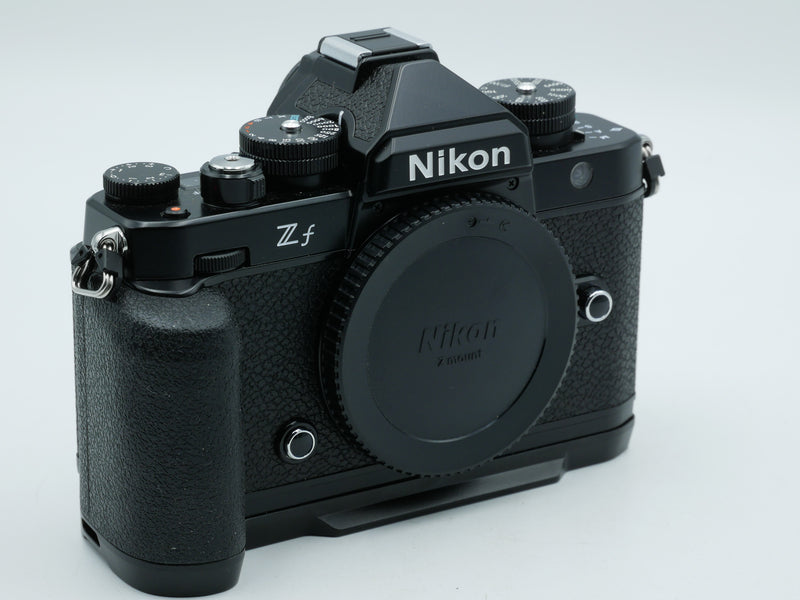 USED Nikon Zf Body only w/Smallrig Grip (3023625WW)