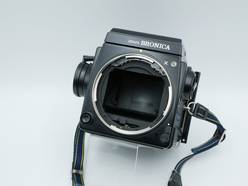 Used Bronica GS-1 W/ 100mm F3.5 W/ 6x4.5 + 6x7 Back