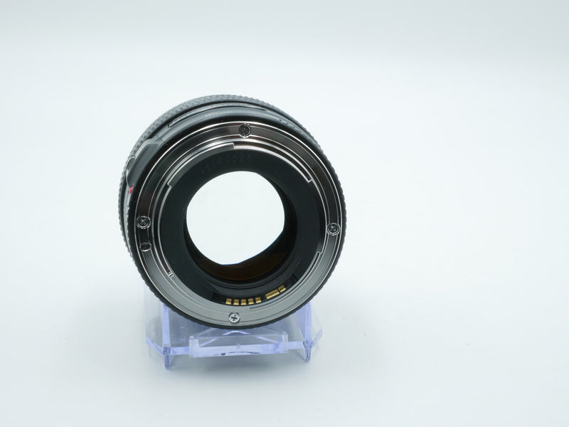 Used Canon EF 85mm f/1.8 USM Lens (18880523WW)