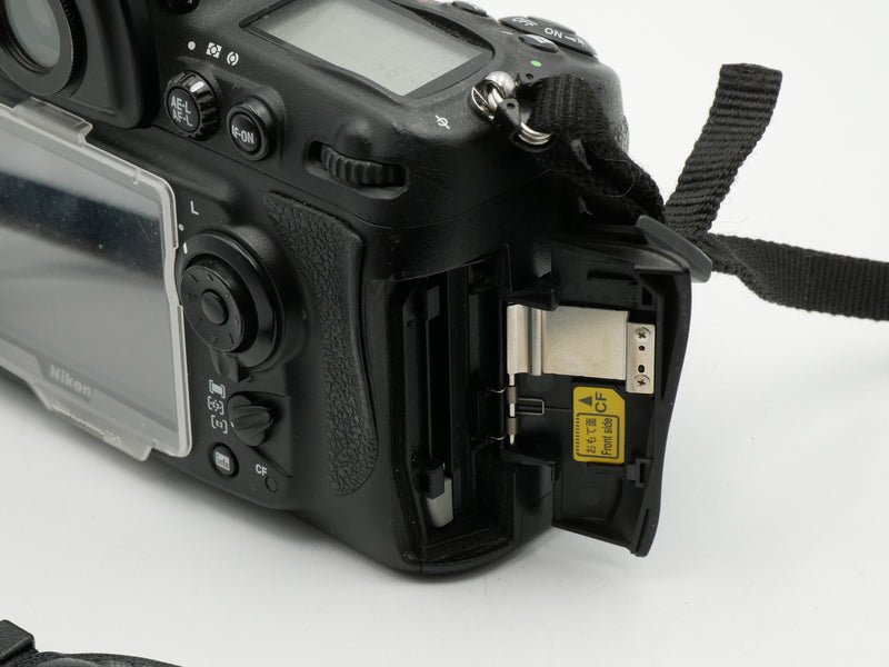 USED - Nikon D700 (2133967WW)