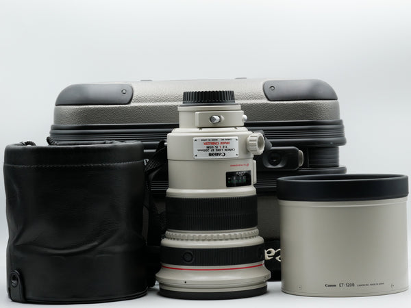 USED Canon 200mm F/2 L is usm (WW#10335)